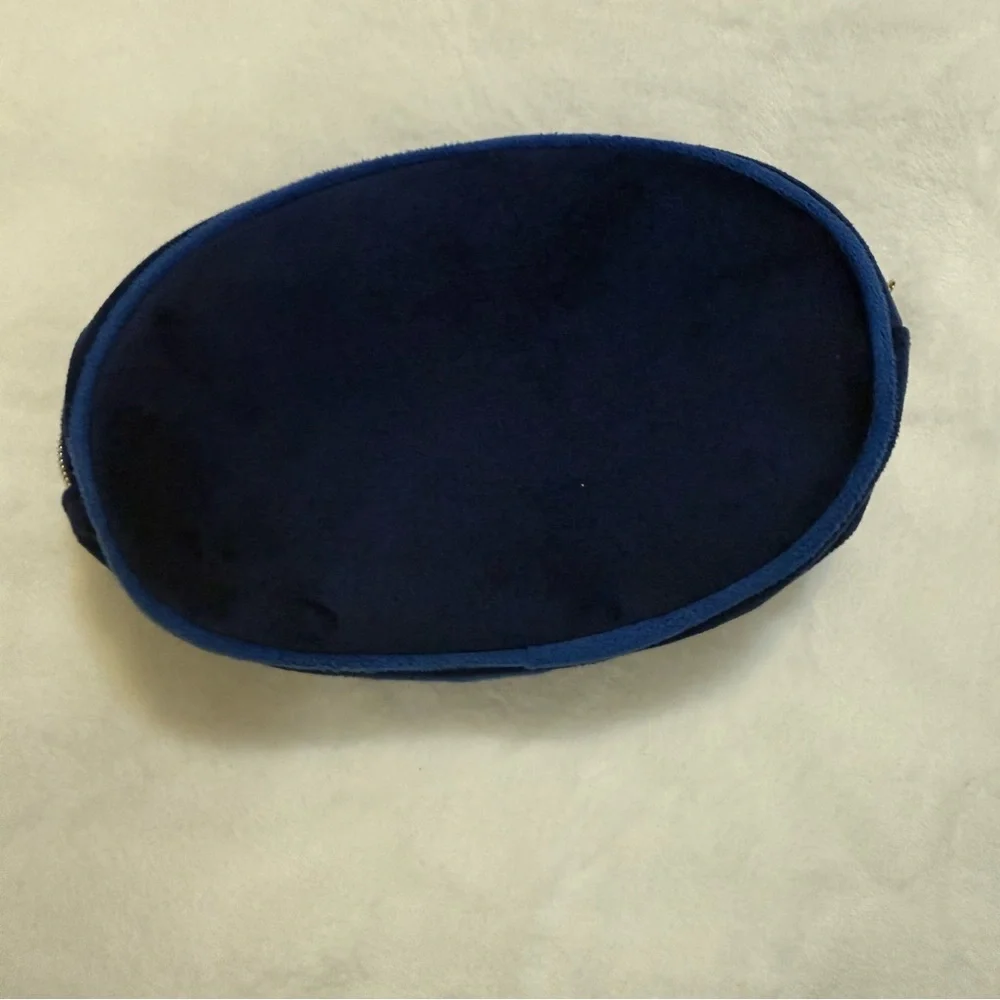 Estee Lauder Midnight Blue Velvet Pouch